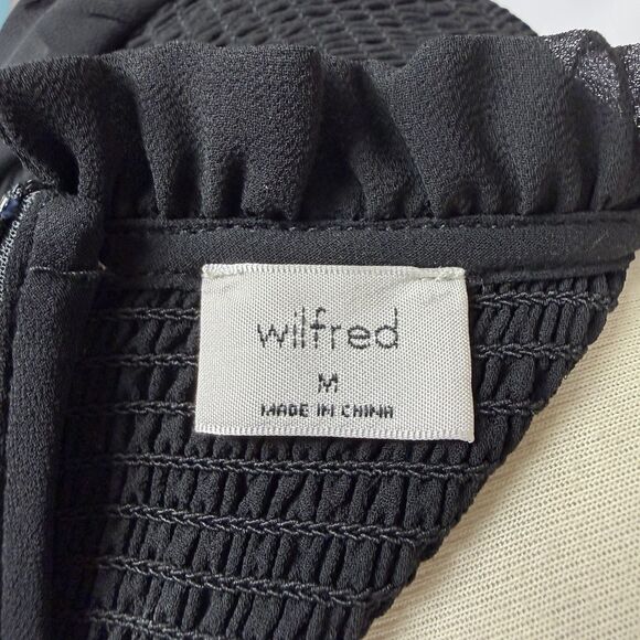 Aritzia Wilfred Tempest Blouse Sheer Long Sleeve Black Smocked Cropped Medium - Picture 11 of 13